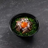 牛恋丼（『焼肉酒場 牛恋』 神田店）
