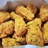 チキン「プリンクル」「骨無し」大根ピクルス・お餅・ポテト付き FURINKURU（ゼネラルクック・ディベンレストラン）