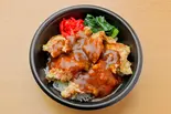 唐揚げ丼(特製カレーソース)（鳥益）