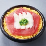 【海鮮丼】マグロえんがわ丼（海鮮丼 小僧寿し 代田店）