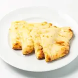チーズナン Cheese Naan(サンアンドムーンアジアンダイニング 田無店)