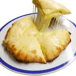 チーズナン Cheese Naan（ASIAN RESTAURANT KAJI）