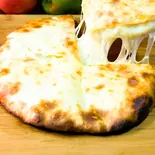 チーズナン/Cheese Naan（NAMASTE）