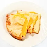 チーズナン Cheese Naan（アジアンカリーハウス）