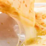 チーズナン Cheese Naan（エバーグリーン アジアンレストラン）