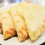 チーズナン Cheese Naan（インド アジアン ダイニング プルニマ）