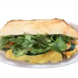 玉子焼きバインミー Bánh mì trứng（ベトナムレストランNGON 2号店）