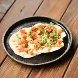 マサラパパド Masala Papad 2p（グムティー ヒル インド ネパール レストラン＆バー）