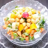 エベレストサラダ (Everest Salad)(エベレストキッチン)
