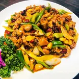湘味鶏肉の辛香炒め(湘味小炒鸡)（本格中華大龍城 西川口店）
