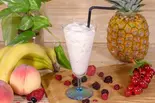 パイナップルスムージー Pineapple Smoothie（Nepali Kitchen ＆ Spice House今里店）