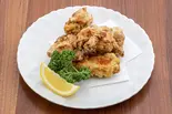 地鶏の唐揚げ（みにとまと）