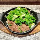 葱塩タン（肉酒場にゃぶ）
