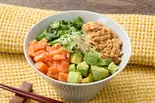 【美肌】サーモンアボカドねば丼 Salmon ＆ Avocado Neba-Don（玄米＆腸活 健康ごはん お玄さんのねばとろ丼 川崎店）