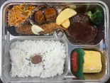 ハンバーグスペシャル弁当（おかん家）