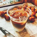 冷たいカフェラテ（Rockado Factory）