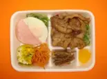 豚生姜焼き＆ハムエッグ弁当（お米とお弁当のしろやま）