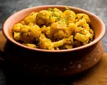 カリフラワーとジャガイモのカレー Cauliflower and potato curry(お弁当)(SAPANA赤坂見附店(アジアンダイニング&バー))