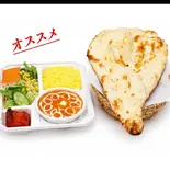 おすすめ弁当セット(Recommended  set)（インド＆タイ料理スマイル Indian ＆ Thai restaurant ＆Bar~Smile）