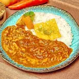 【スパイシーカレー】チーズと4種のキノコのカレー(エイト カリィ)