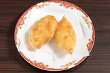 ピロシキ(お肉)(写真は2人前)/ Пирожок с Мясом(Cafe RUSSIA (カフェロシア) ロシア/ジョージア料理専門)