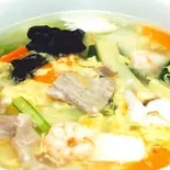 五目海鮮とろみ麺/Thickening noodles with assorted seafood(中華料理 龍門)