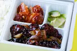 黒酢酢豚弁当(台湾餃子道 小伝馬町店)