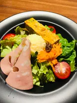 わたしのサラダ Small Slada（俺のイタリアン 新橋赤レンガ通）