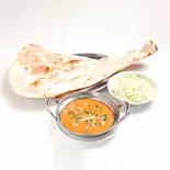 ナンカレーセット【プレーンナンor ハニーナン】 Naan Curry Set (Plain Naan or Honey Naan)（カレー＆カフェ グリーンハウス 関大前店）
