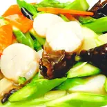 ホタテとアスパラの炒め/Freshs callop and asparagus(中華料理 龍門)