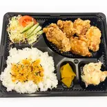 からあげ弁当（とんかつ鉄板焼 がんちゃん）