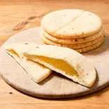 ピタパン半分pita bread half（ロイヤルケバブスポット(Halal)）