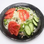 グリーンサラダ(Green Salad)（INDIAN HALAL RESTAURANT NEW MAHARAJA）