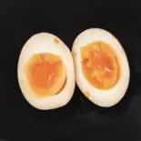 煮卵（博多珍珍 赤坂店 (担々麺)）