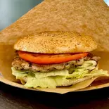 米粉ハンバーガー 単品（Cafe＆Bar REAL）