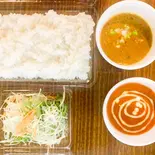 2カレー ランチボックス（アジアンレストランロータスパレス）