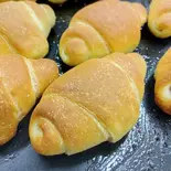 塩パン（BREAD WORKS U）