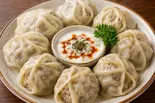 ボーズ(モンゴル風の蒸し餃子)（M ROAD Mongolian Restaurant）