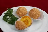 ゴマ団子3個 Sesame Ball (3 Pieces)（Chinese restaurant 満福楼 新小平店）