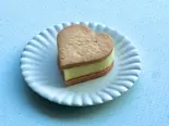 【リッチな味わい】ホワイトガナッシュサンド(グルテンフリー)/Whiteganache sandwich(gluten-free)（【グルテンフリー】洋菓子とコーヒー シモキタシマイ/【gluten-free】pâtisserie ＆ coffee stand shimokitashimai）