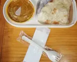 1種選べるカレーとナン又はご飯セット [Naan or Rice Set]（インド料理ラウール）