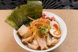 スペシャルラーメン（ホープ背油らーめんはやぶさ）