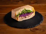 トリュフ香る鴨肉のパストラミサンド(単品)（蒲田カフェ）