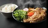 肉玉まぜそば・ご飯セット（東京名物 肉玉そば おとど 北千住店）