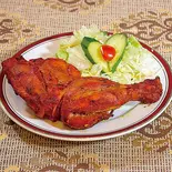 タンドリーチキン1レッグ Tandoori Chicken (1 Leg)（インド料理シュリアルナ）