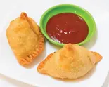 サモサ2個(Veg Samosa2p)（KHUKURI）