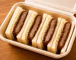 ハンバーグサンド（笑顔家）