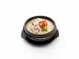参鶏湯(半)(韓国家庭料理店 ぽちゃぽちゃ)