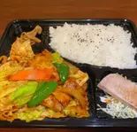 豚肉とキャベツ甘味噌炒め弁当（旺華楼）