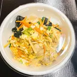 キクラゲ、玉子、豚肉丼(手作り餃子 西遊記 マーラータン)